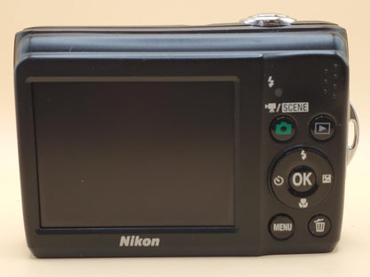 Nikon COOLPIX L21 Digital Camera 8MP 3.6x Optical Zoom Image Stabilization