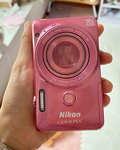Nikon COOLPIX S6900 16.0MP 12x Optical Zoom Digital Camera - Test 100% Working