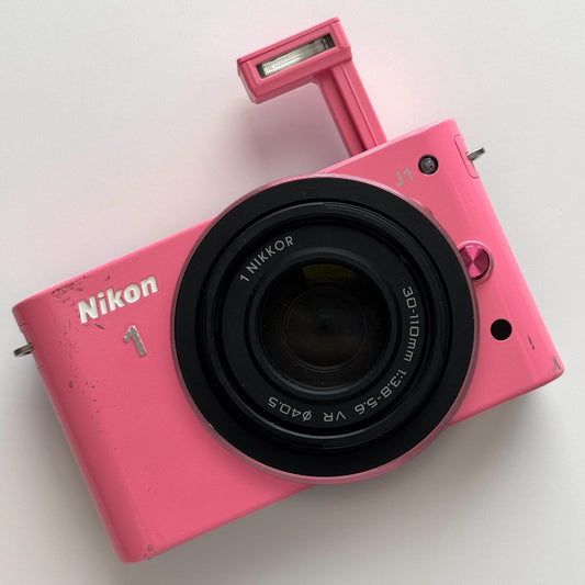 Pre-Owend Nikon 1 J1 Pink Mirrorless Digital Camera 🎀 ₊˚ ⊹ 💗