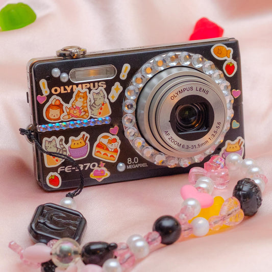 Cute y2k aesthetic decorated digicam Olympus FE 370 with beaded strap PreOwned