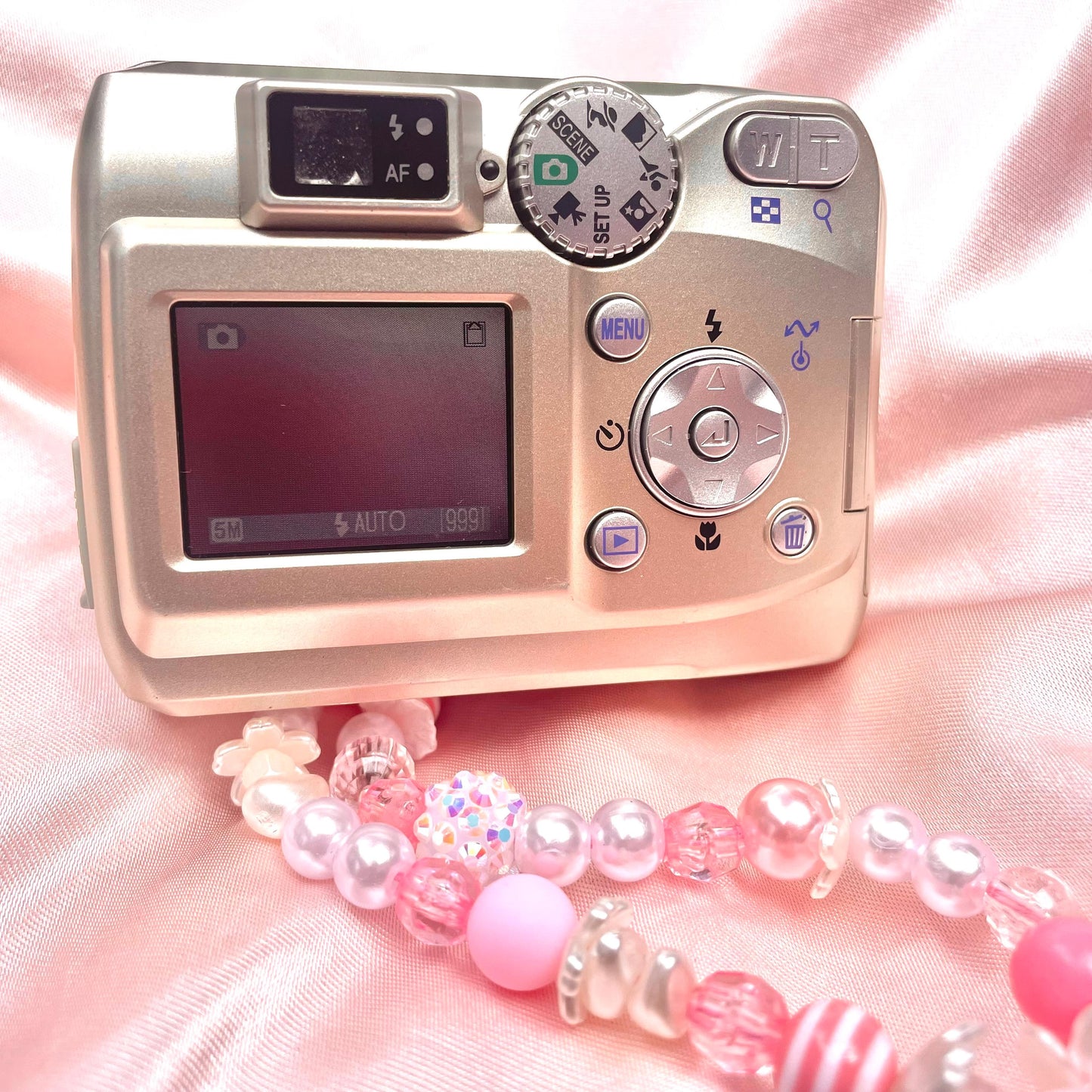 Nikon Coolpix E5100 BOXED SET cute y2k aesthetic digicam with beaded strap PreOwned