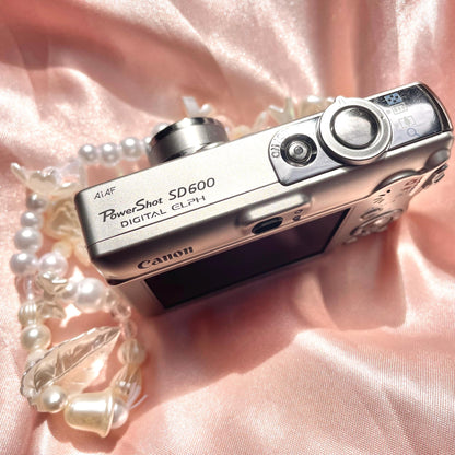 Canon PowerShot SD 600 near mint condition Digital Elph y2k aesthetic decorated digicam with beaded strap, full set PreOwned